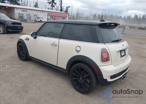 2009 Mini Cooper S z USA, uszkodzony, nr VIN WMWMF73549TT94370